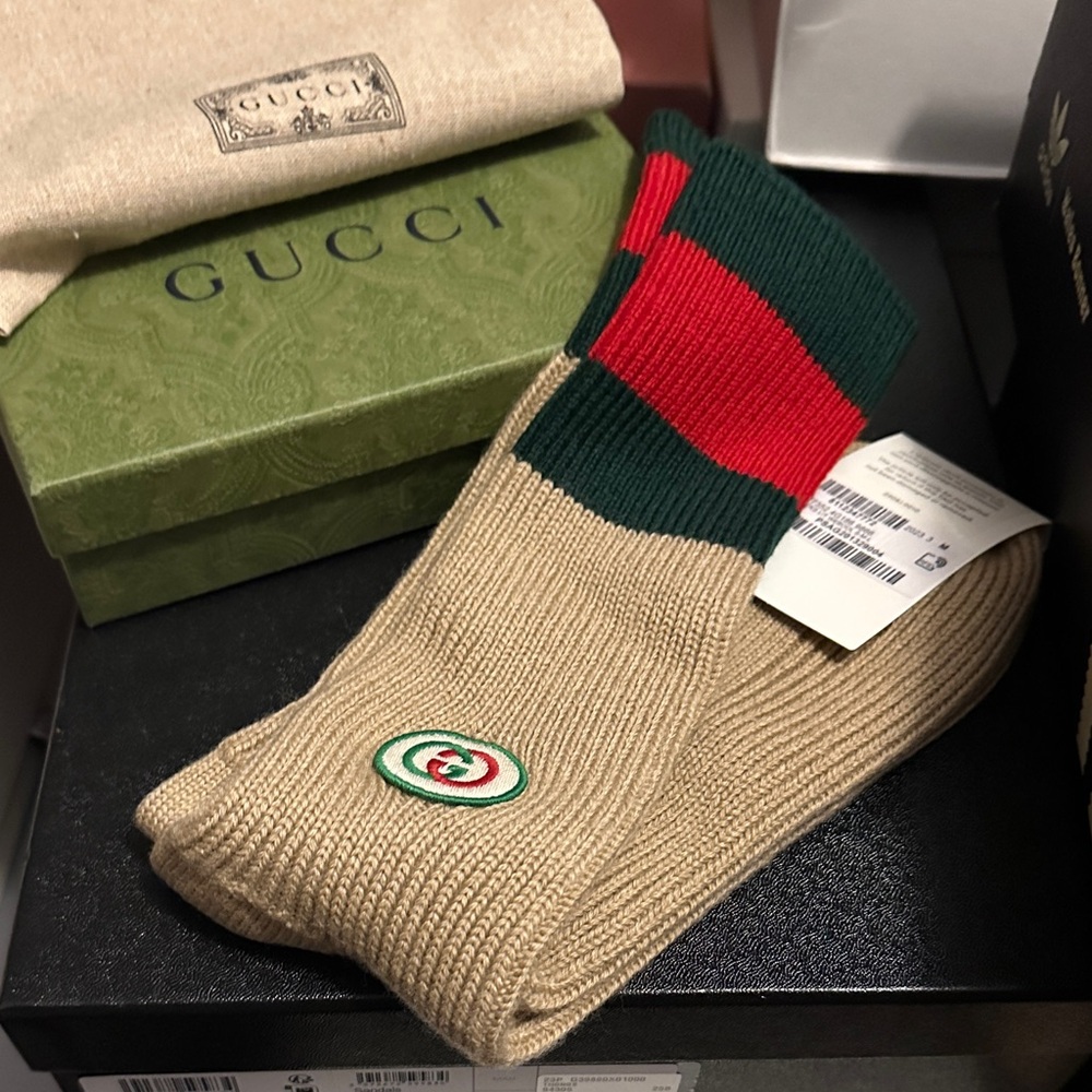 Gucci Beige and Red-Striped Men's Socks
